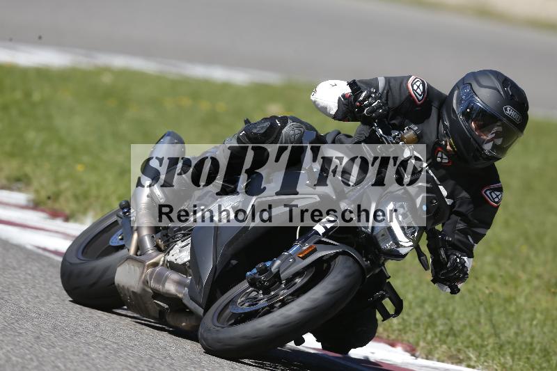 /Archiv-2025/48 25.08.2025 Cornu Master School ADR/blau-bleu/49